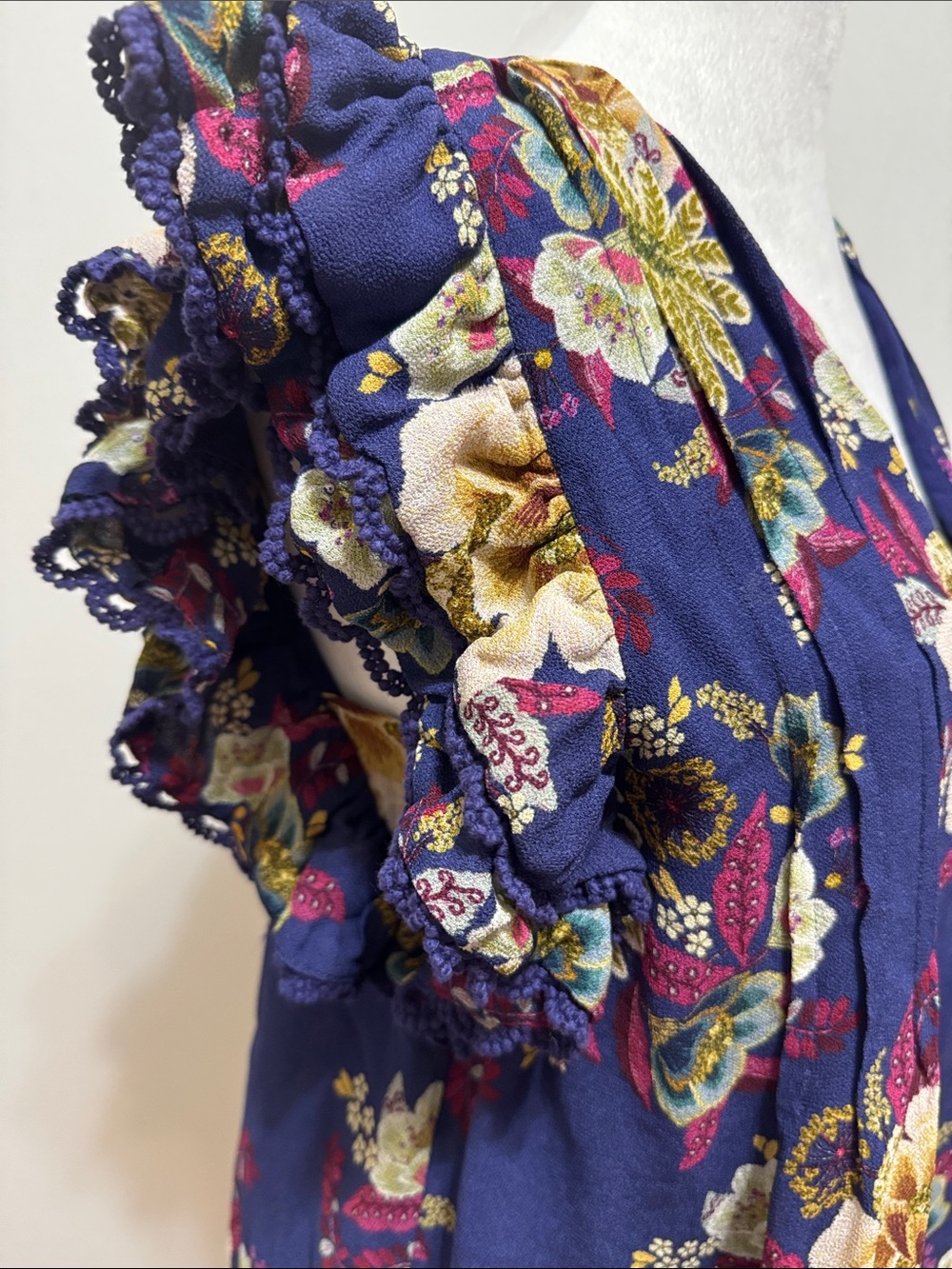 Farm Rio Ruffle Top - Picture 9 of 10